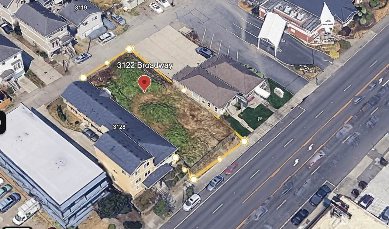 3122 Broadway Avenue - Photo 1