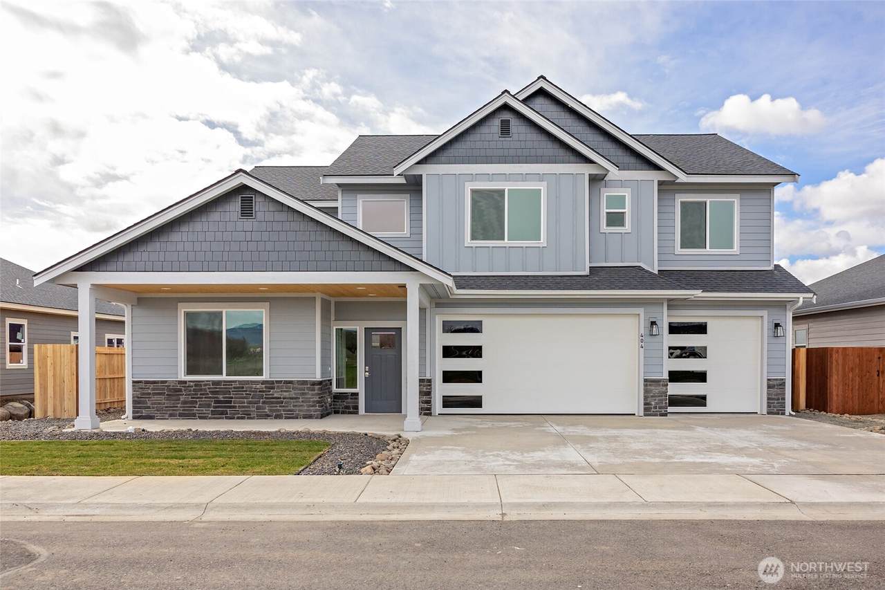 404 Heatherstone Court - Photo 1