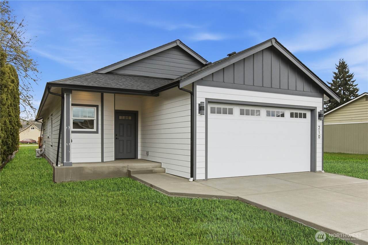 210 Silver Lane - Photo 1