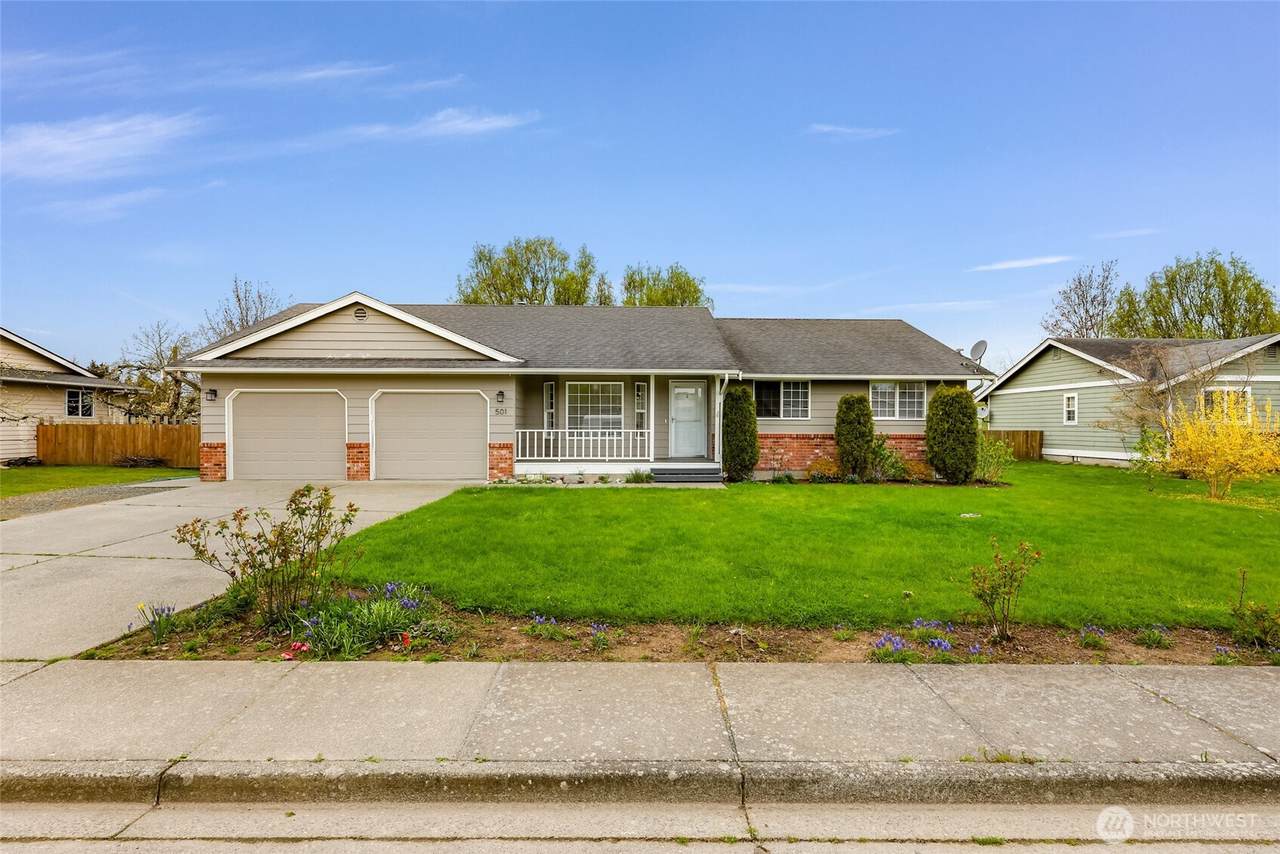 501 Shuksan Way - Photo 1
