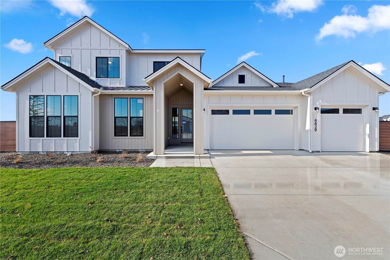 15221 210th Avenue - Photo 1