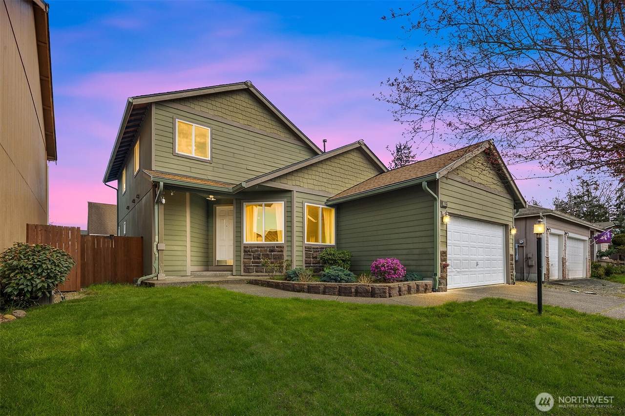 17915 25th Avenue - Photo 1