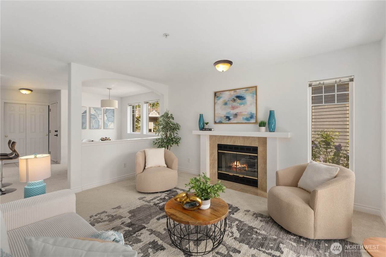 18501 SE Newport Way - Photo 1