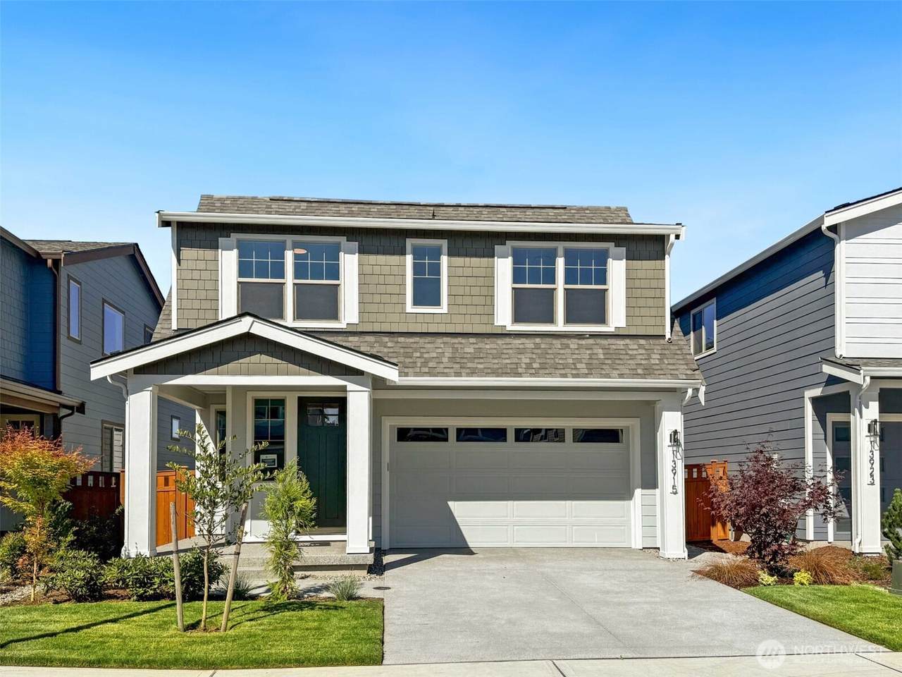 13915 178th Street - Photo 1