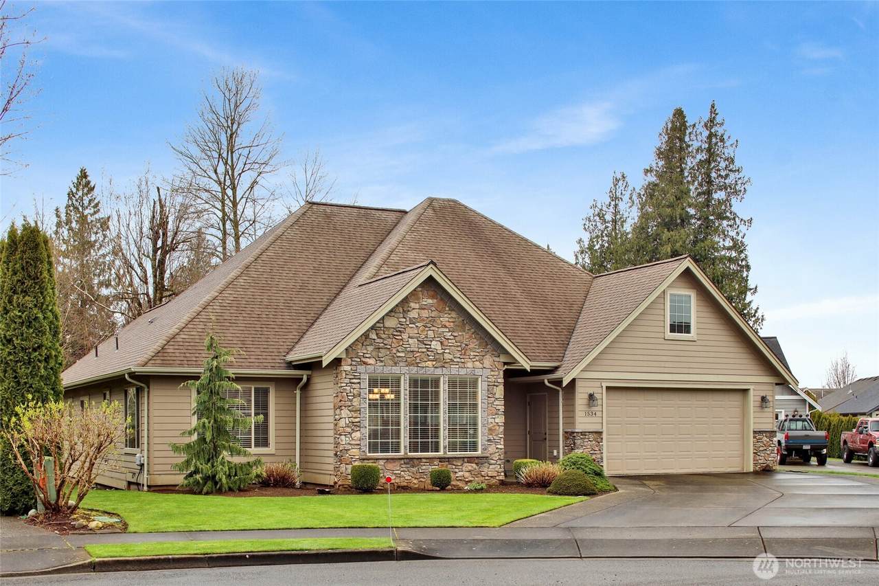 1534 Scenic Place - Photo 1