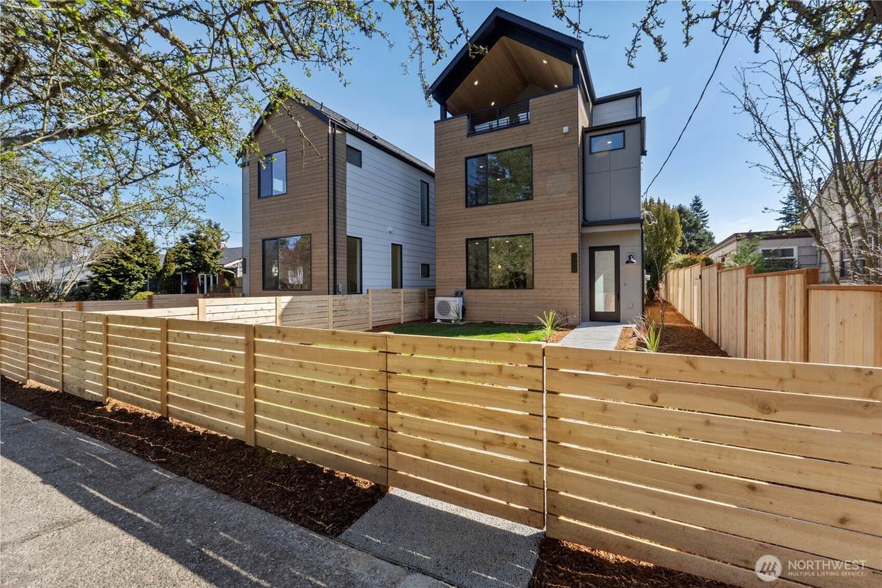 10328 14th Avenue - Photo 1