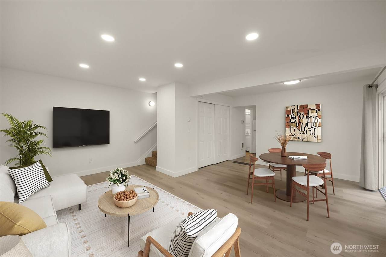 12211 59th Street - Photo 1
