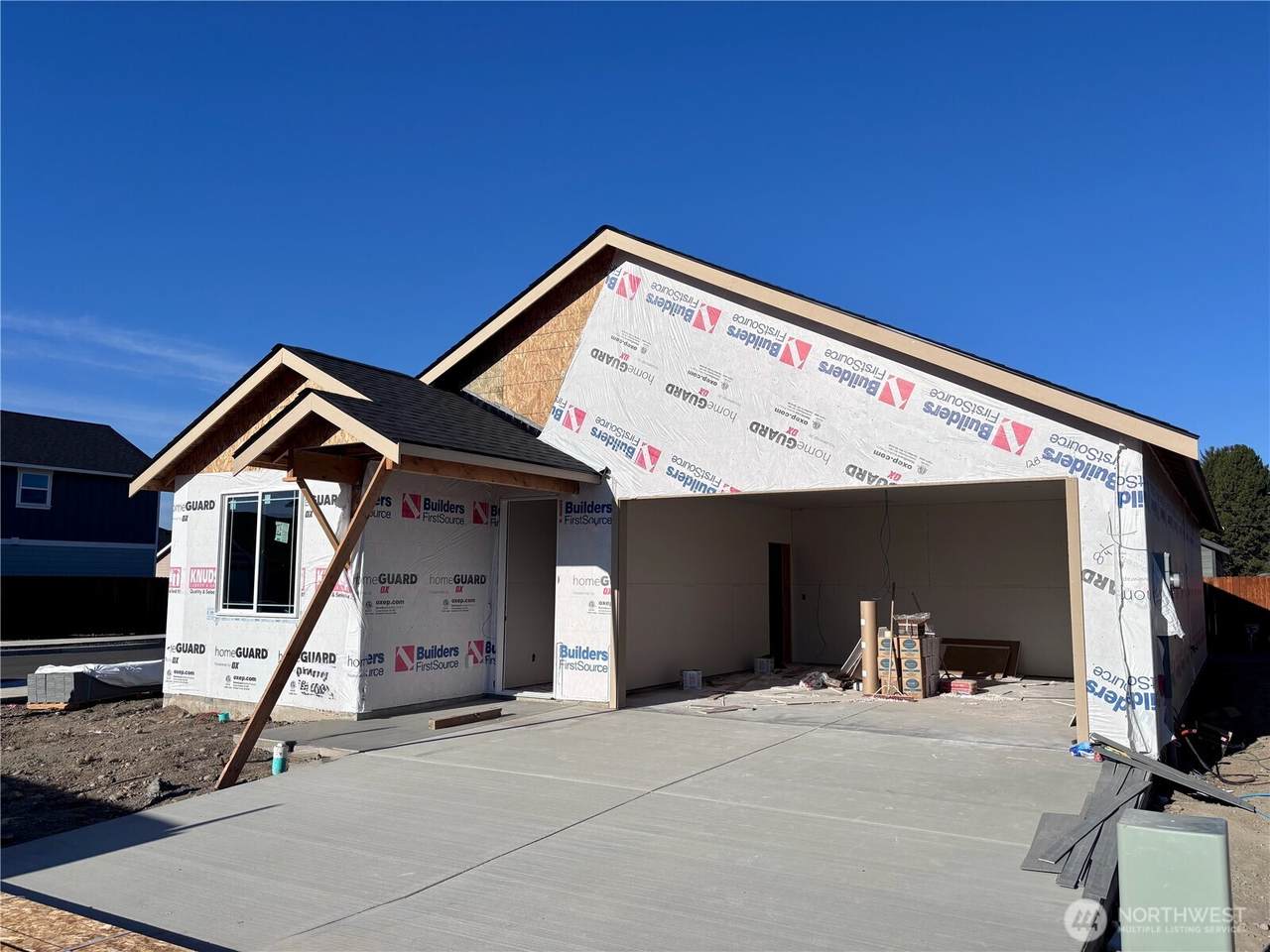 2601 Emery Street - Photo 1