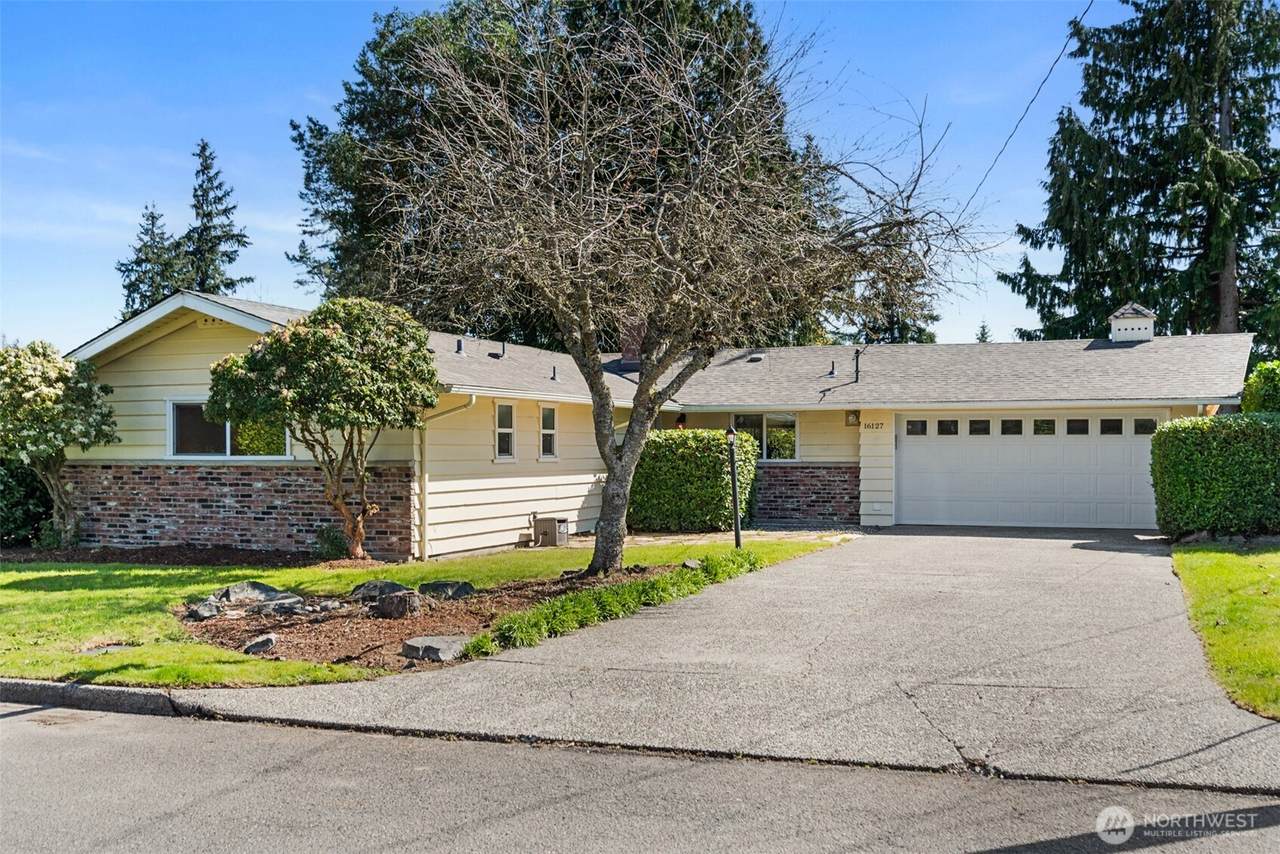 16127 5th Street - Photo 1