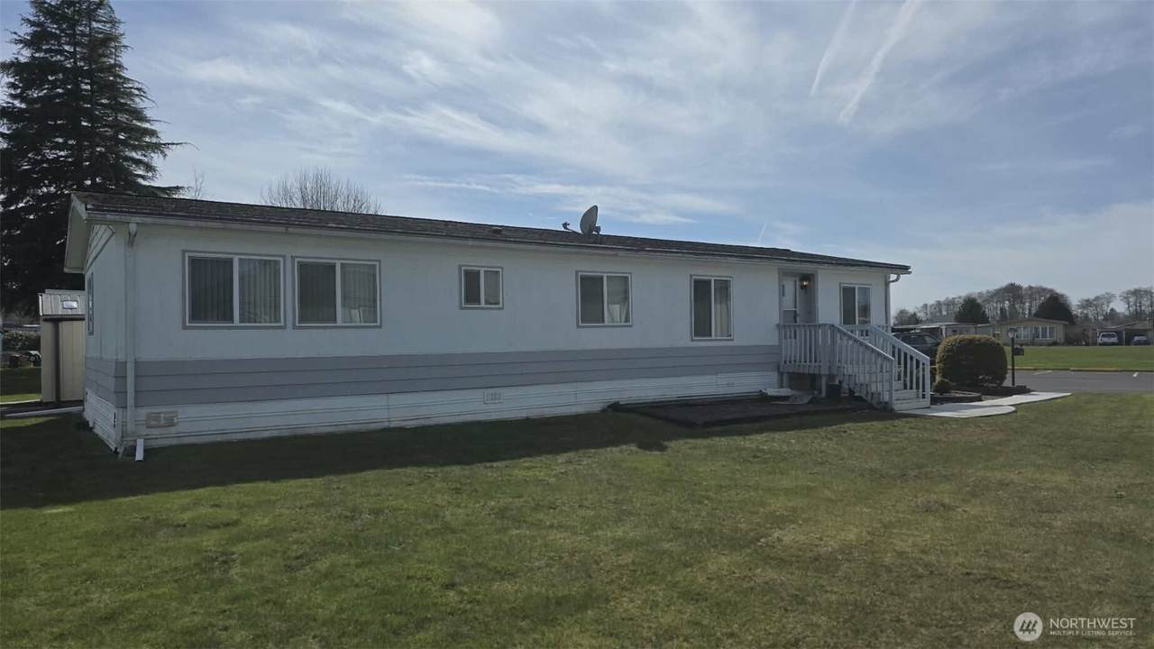 610 Leisure Circle - Photo 1