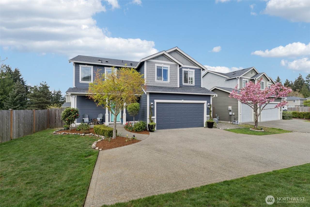 15832 92nd Avenue Ct - Photo 1