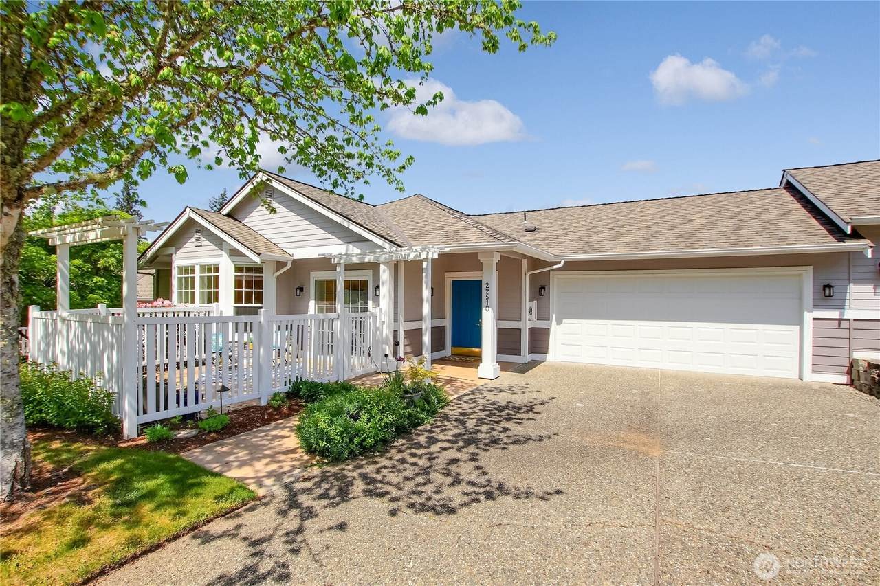 22510 SE 45th Street - Photo 1