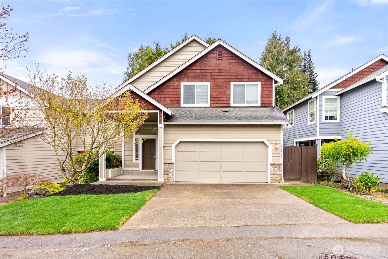 19309 113th Avenue - Photo 1