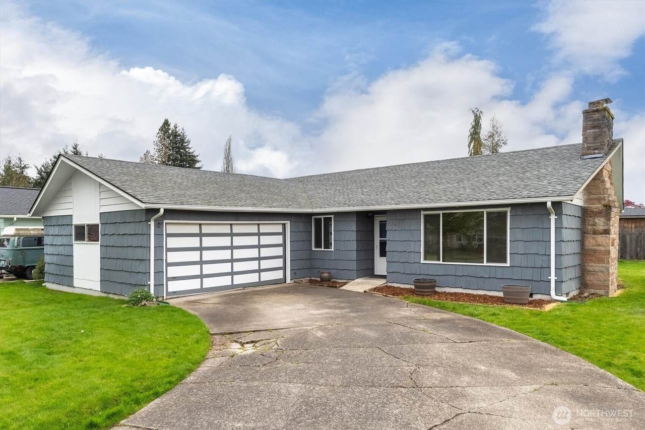 2241 Rose Place - Photo 1