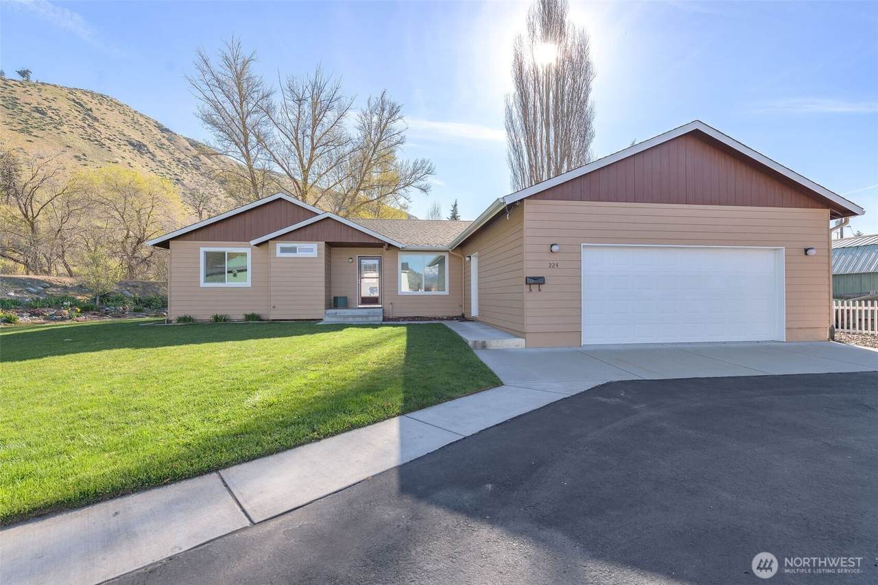 224 Vine Street - Photo 1