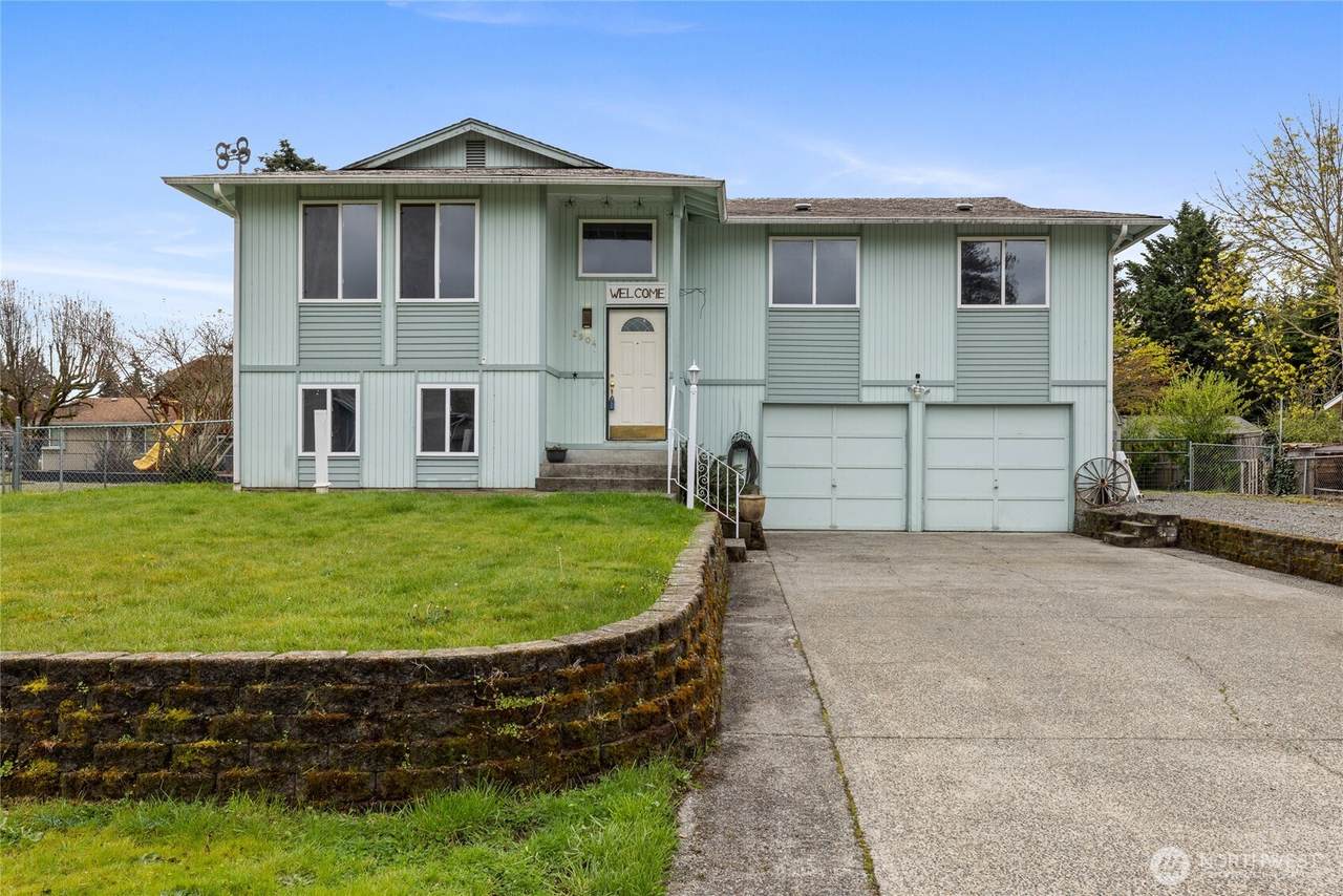 2904 147th Street - Photo 1
