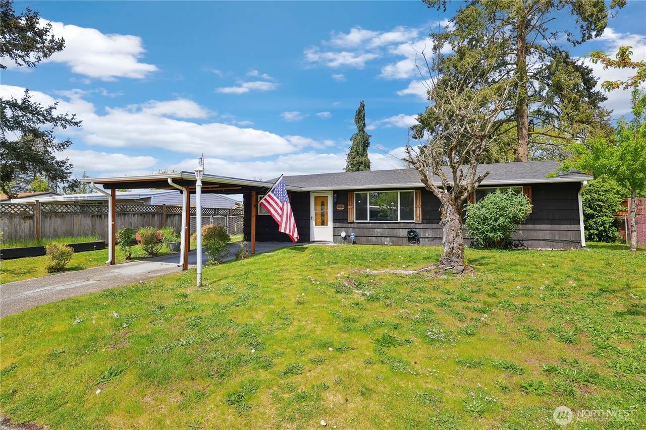 4501 Yew Lane - Photo 1