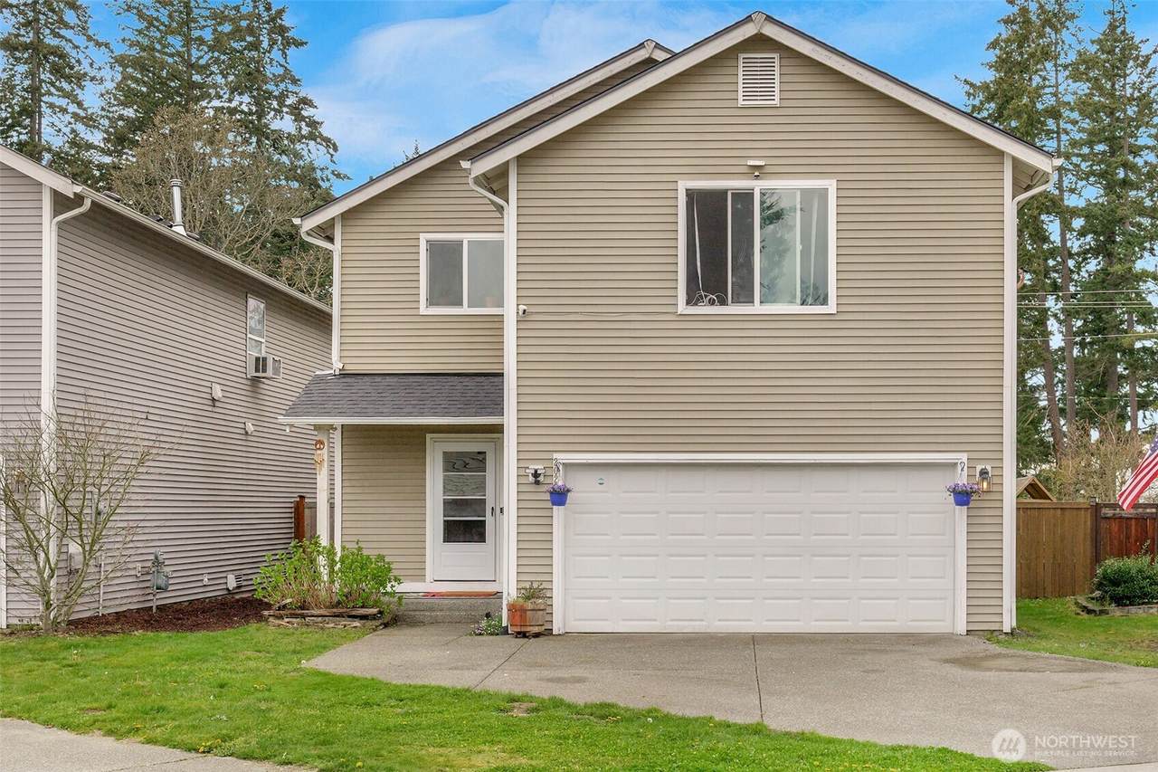 20232 47th Avenue - Photo 1