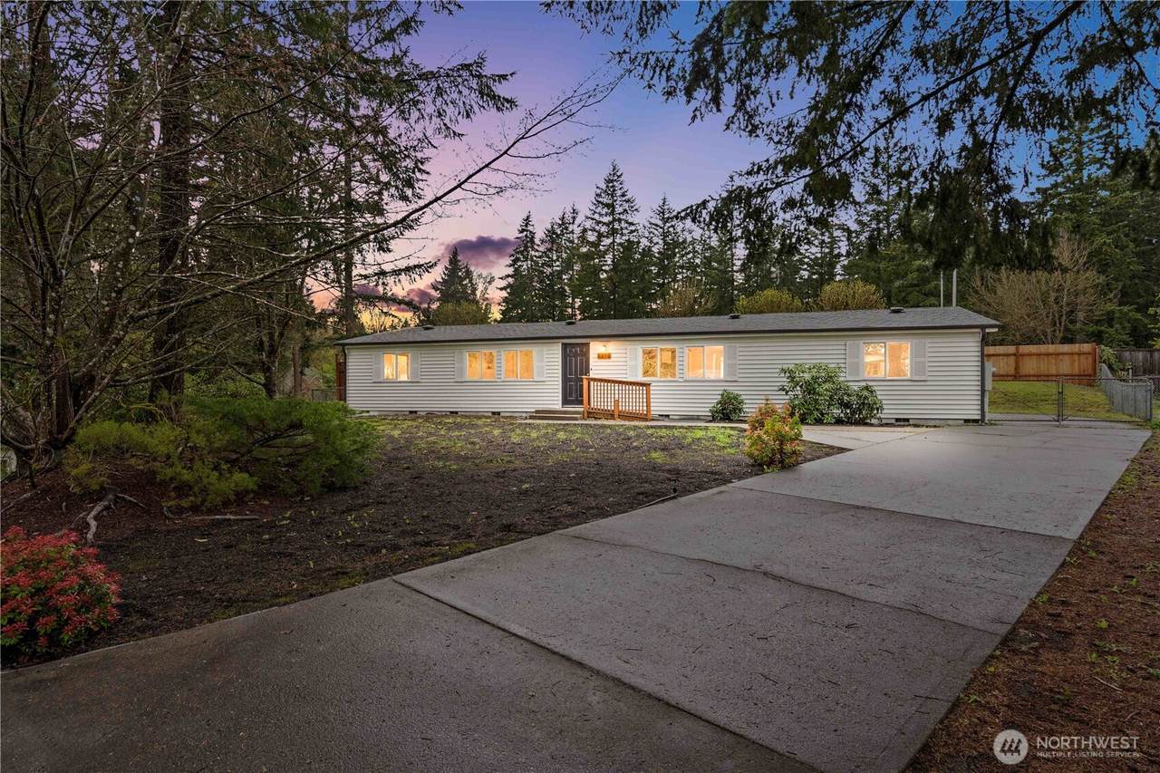 6494 Glen Court - Photo 1