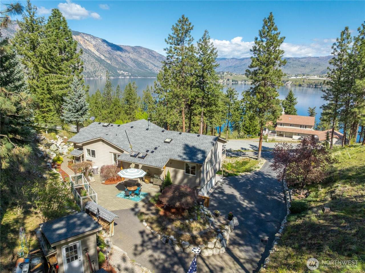 7379 Ridgeview Drive - Photo 1