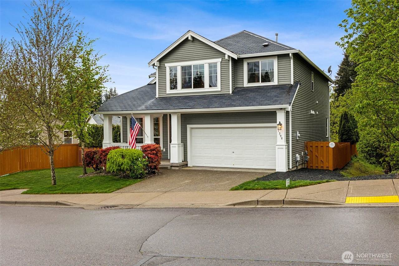1398 Ebbets Drive - Photo 1