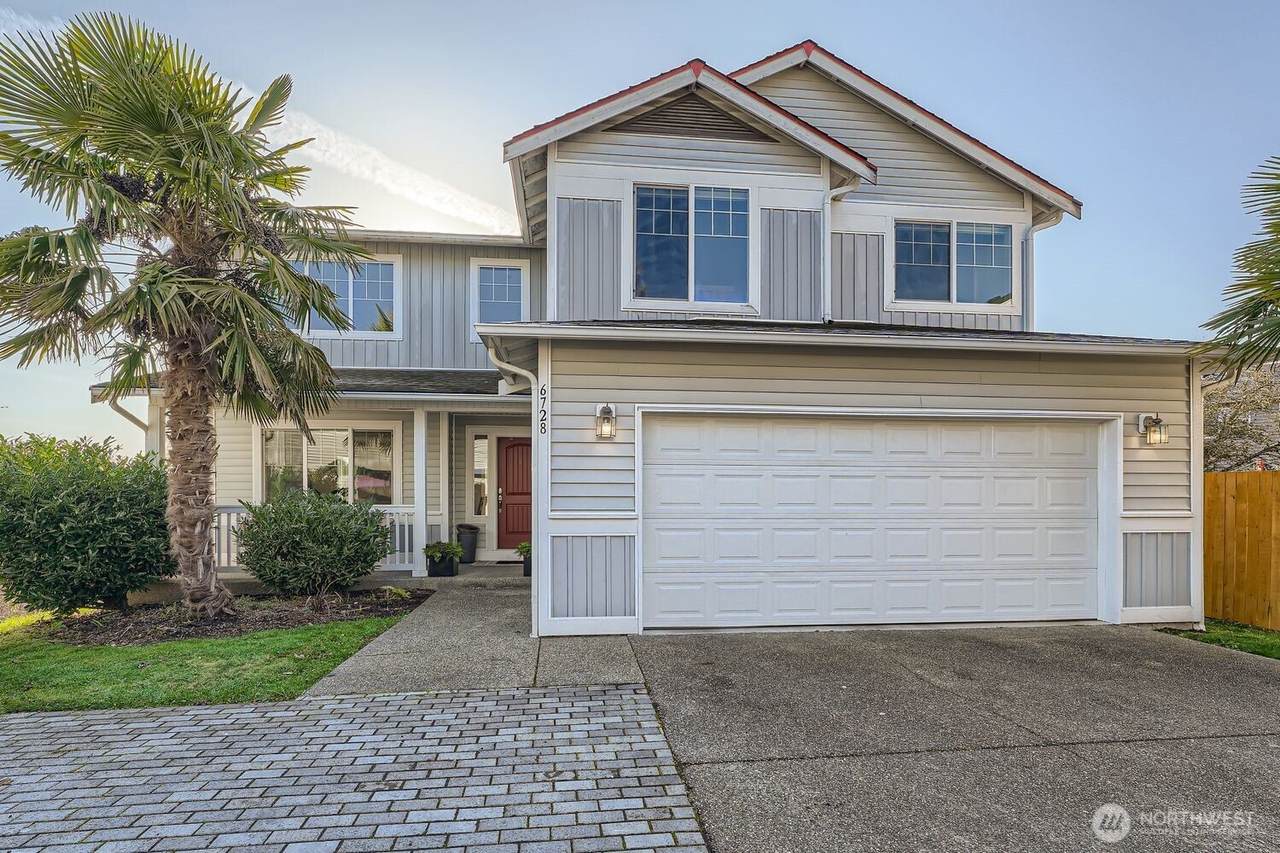 6728 149th Street Ct - Photo 1