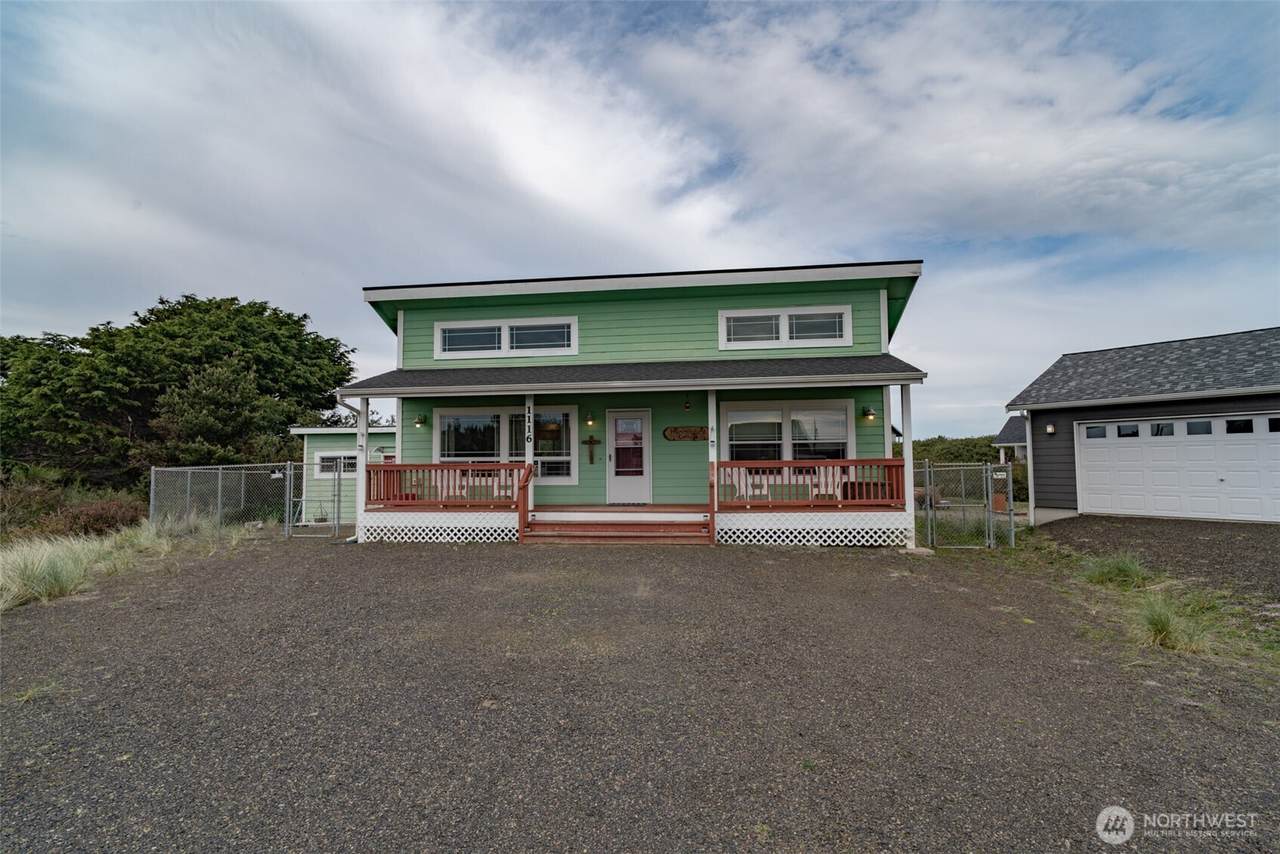 1116 Glendover Court - Photo 1