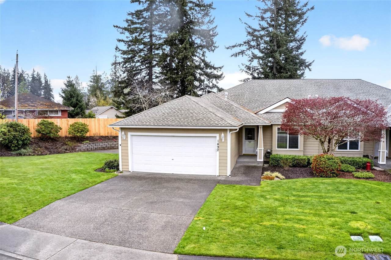 1492 Mountain View Drive - Photo 1
