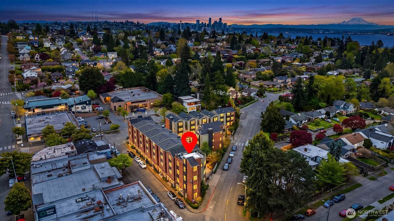 3215 Lynn Street - Photo 1