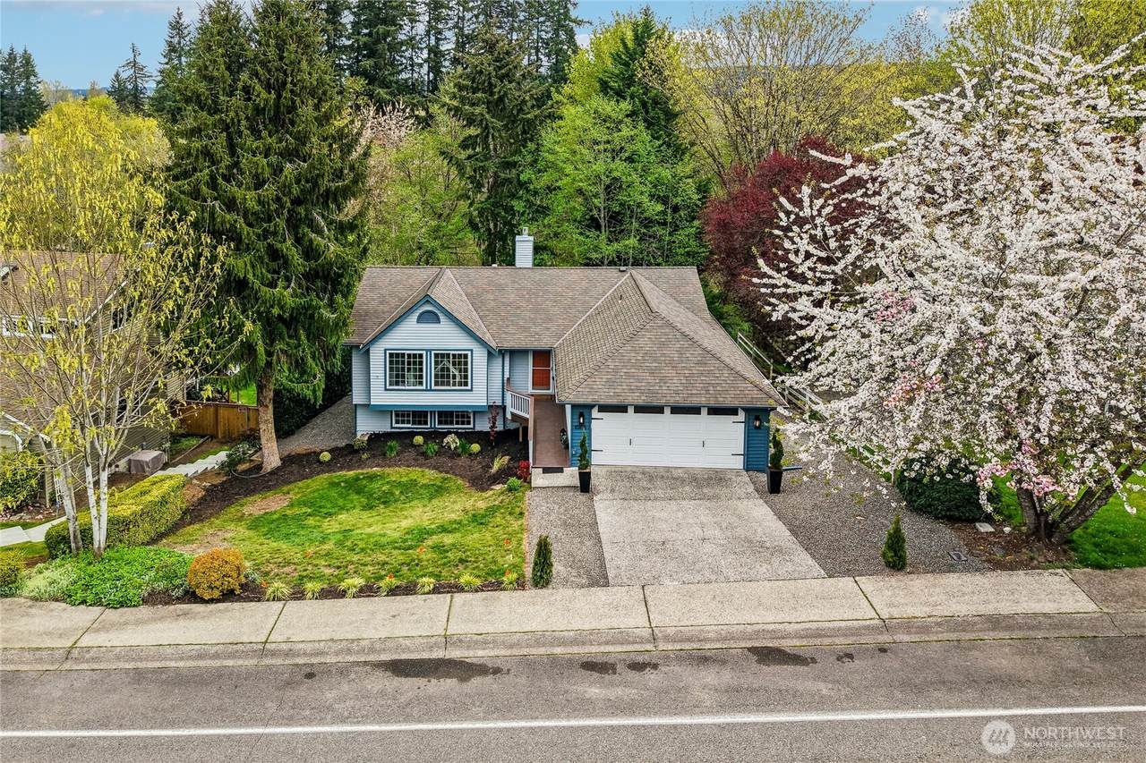 10816 183rd Avenue - Photo 1