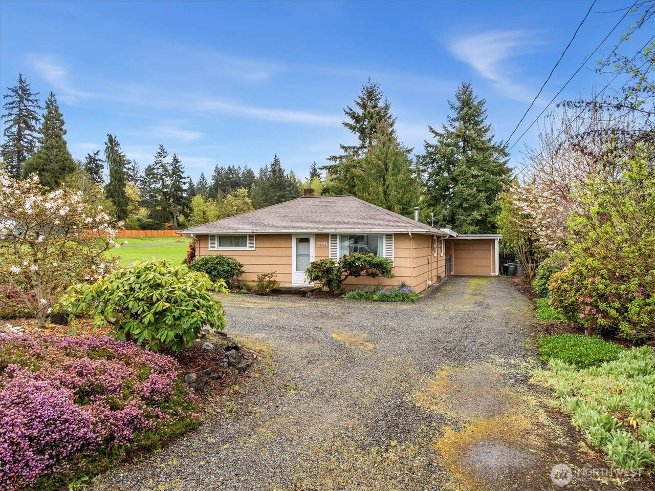 10424 36th Street - Photo 1