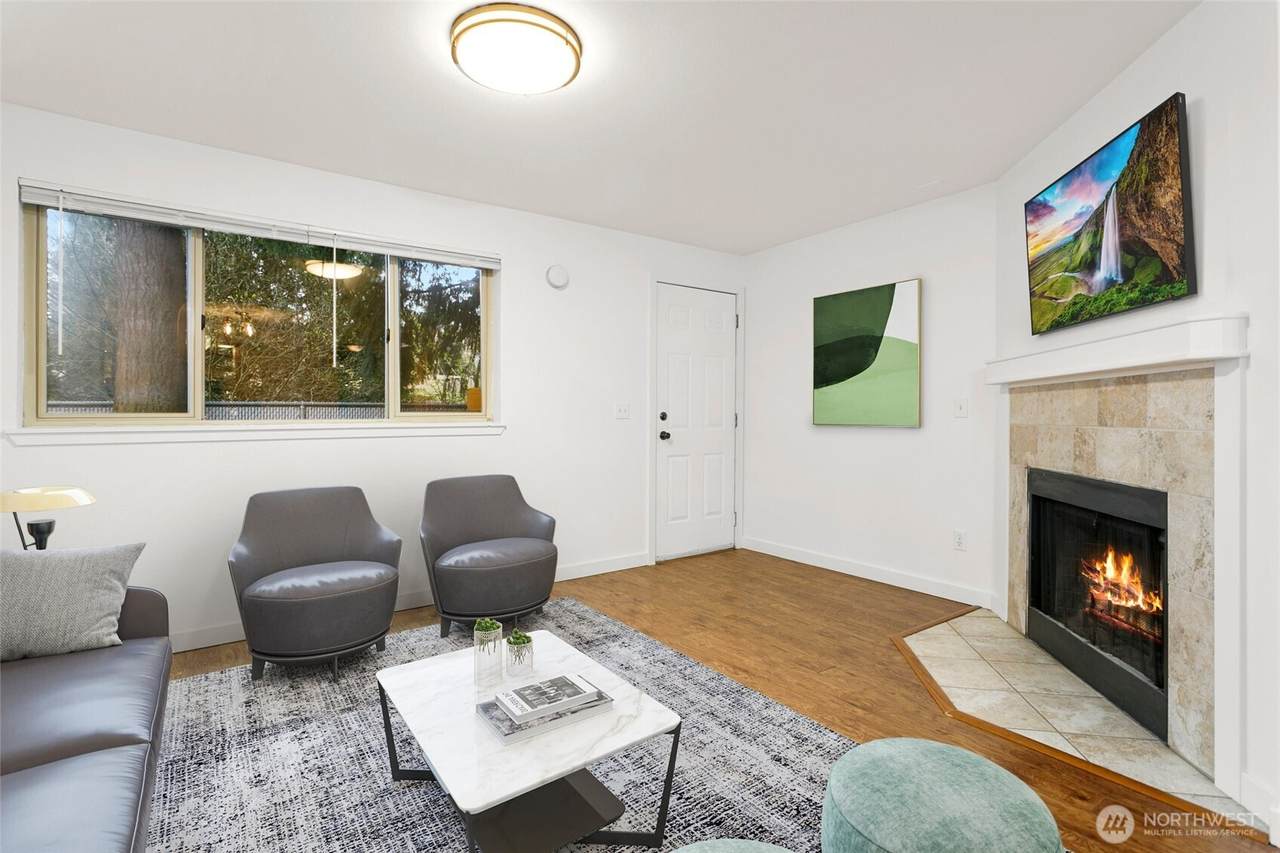 708 6th Avenue - Photo 1