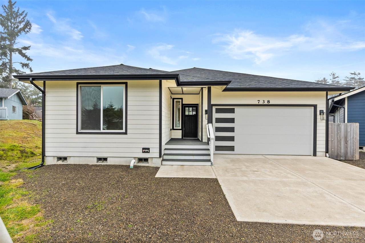 738 Gadwell Court - Photo 1