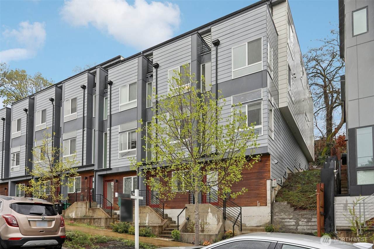 1310 Yakima Avenue - Photo 1
