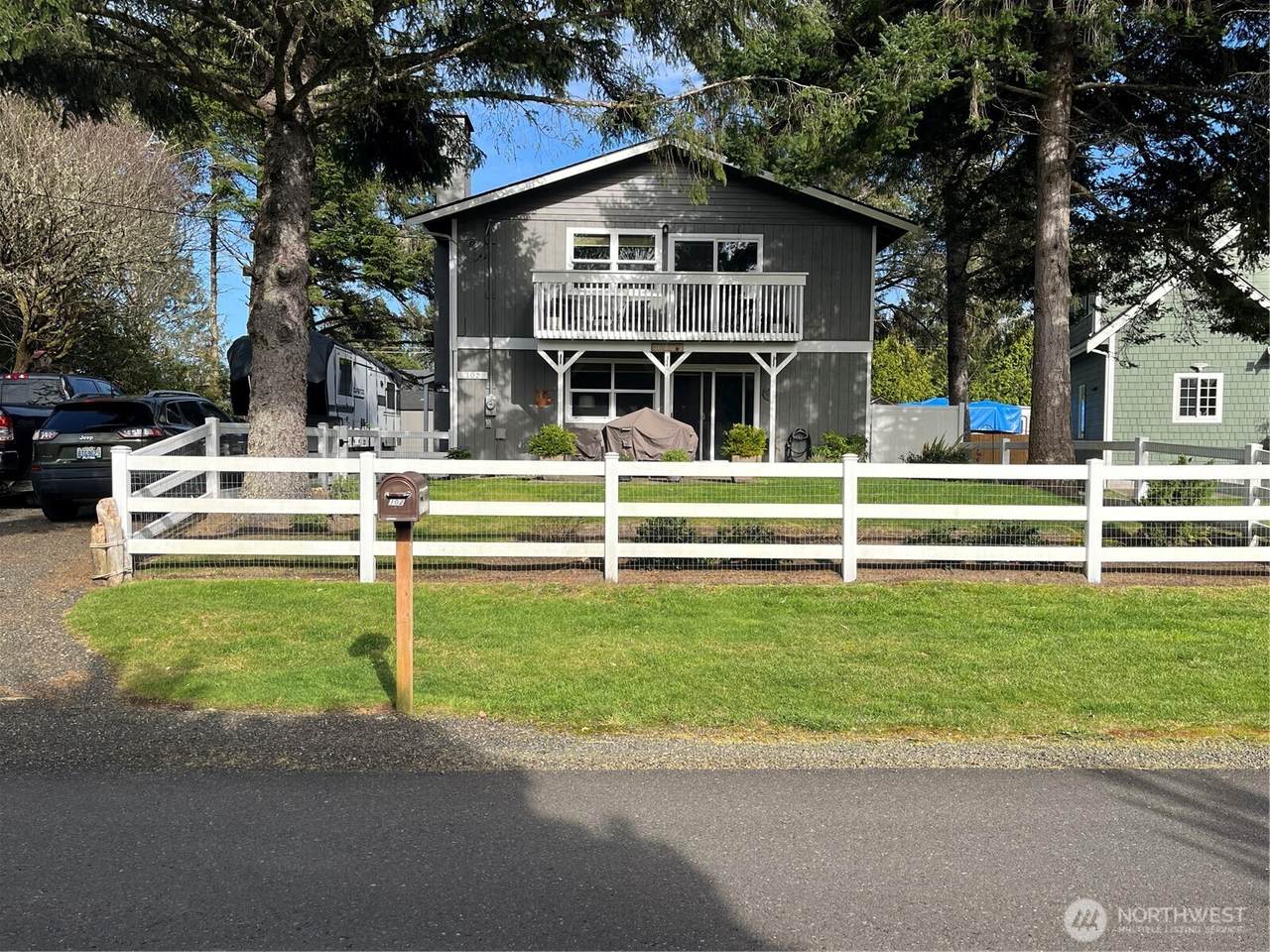 102 Narwhal Loop - Photo 1