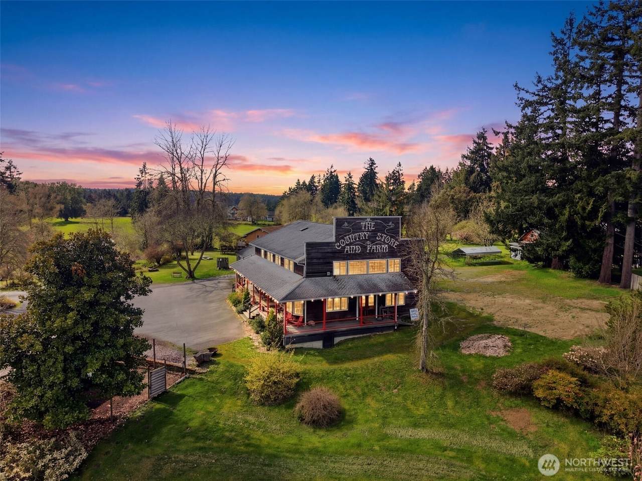 20211 Vashon Highway - Photo 1