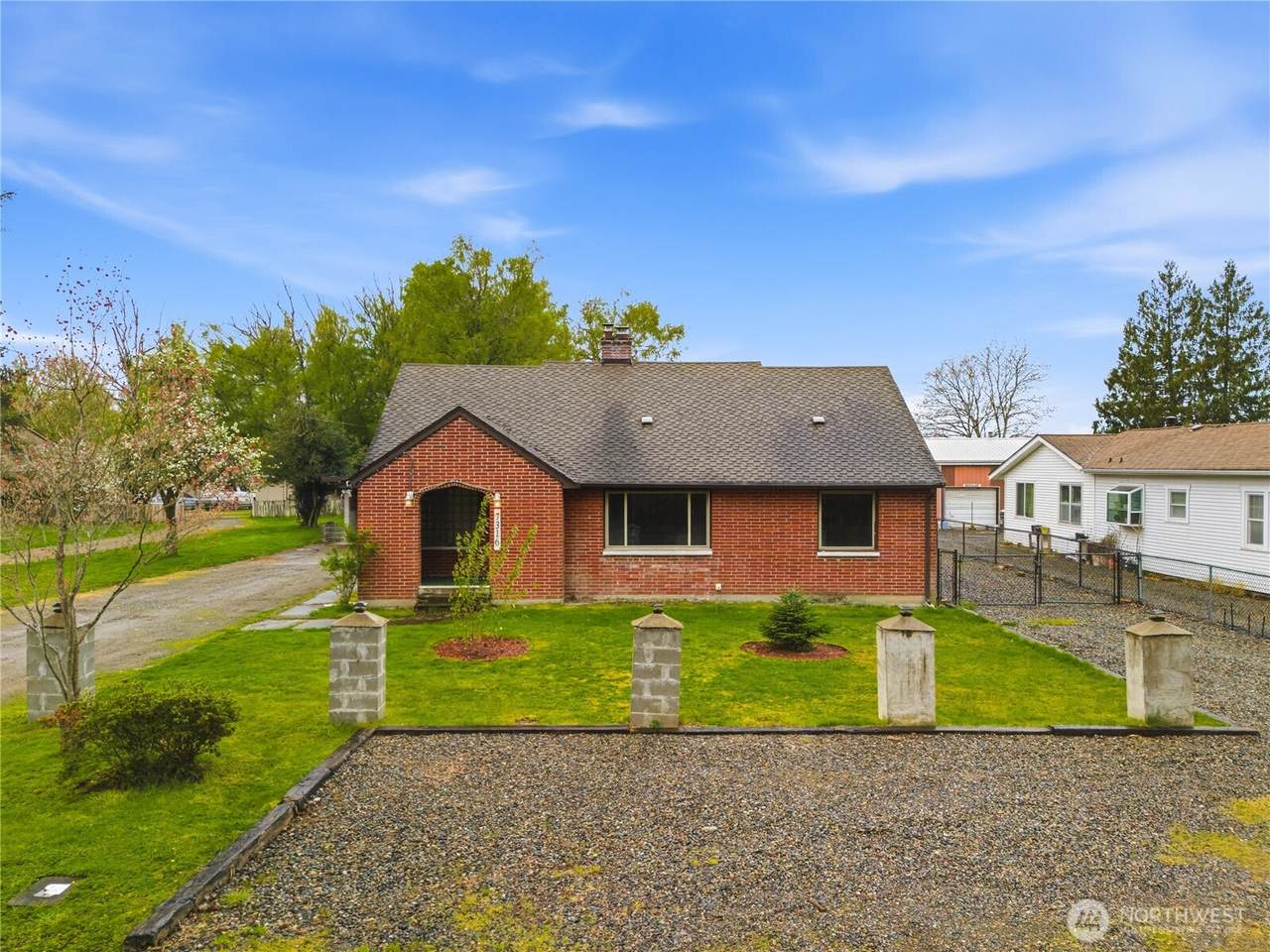 7316 166th Avenue - Photo 1