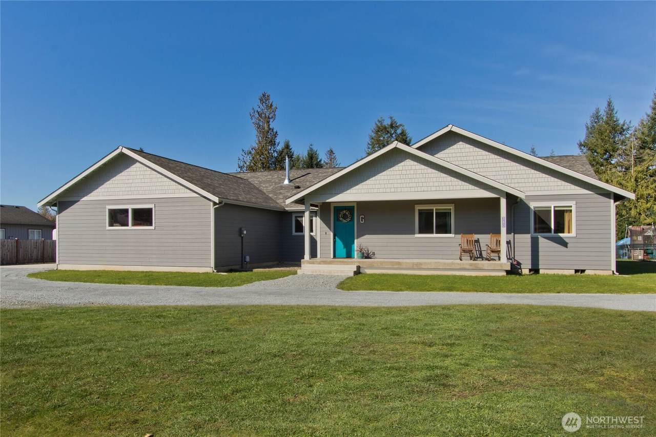 380 Hopkins Court - Photo 1