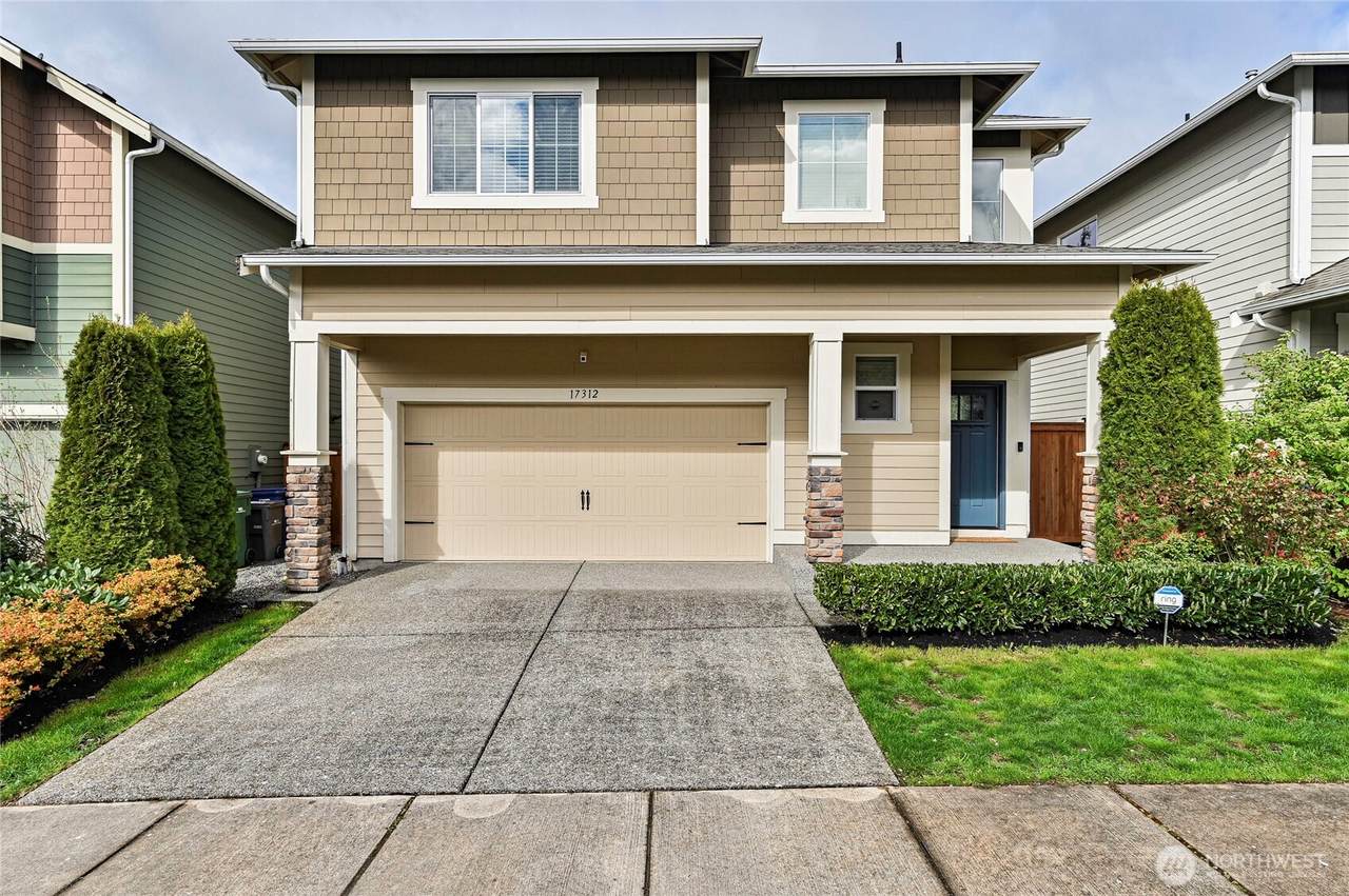 17312 40th Avenue - Photo 1