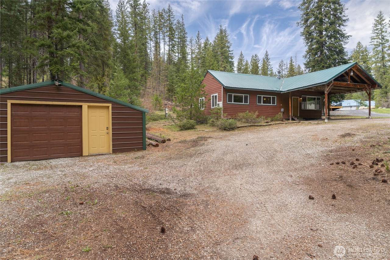 2205 Pine Tree Road - Photo 1
