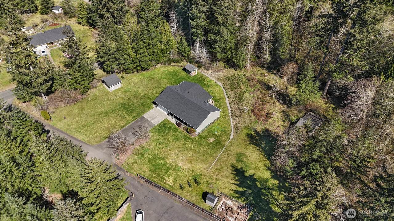 1925 Beaver Creek Drive - Photo 1