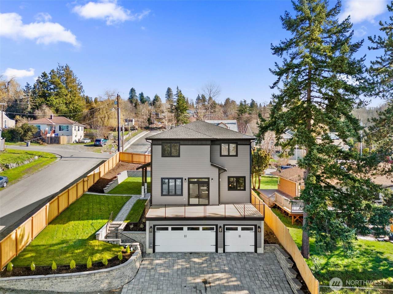 437 Hazel Avenue - Photo 1