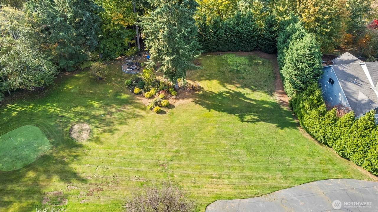 13728 96th Avenue - Photo 1