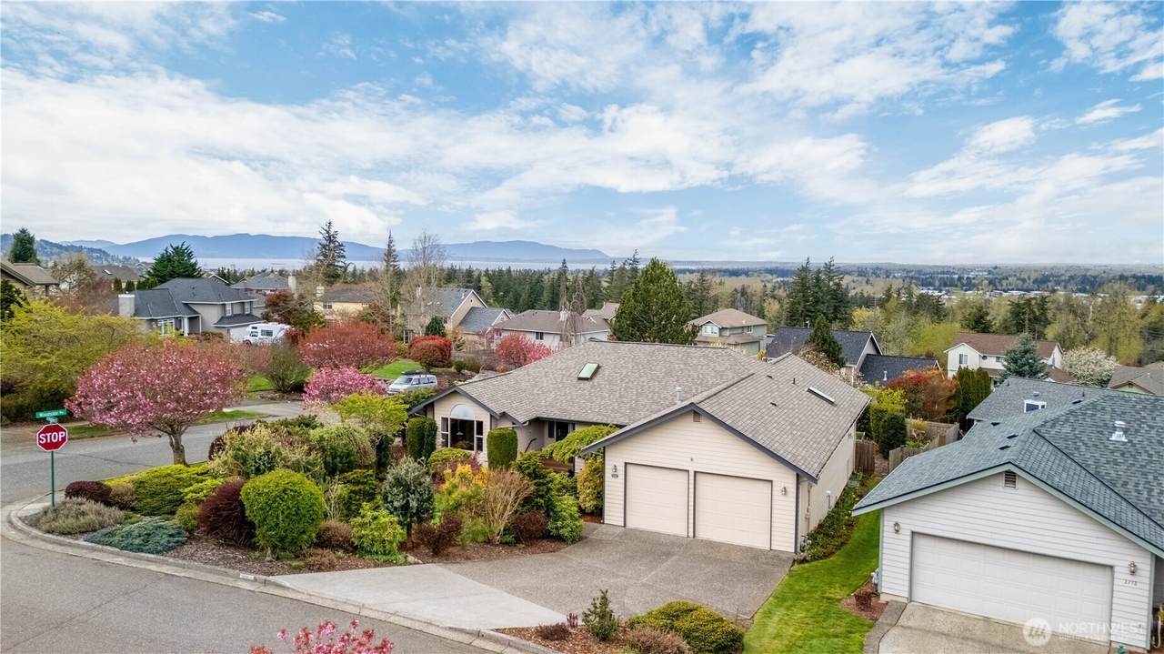 3707 Heather Place - Photo 1