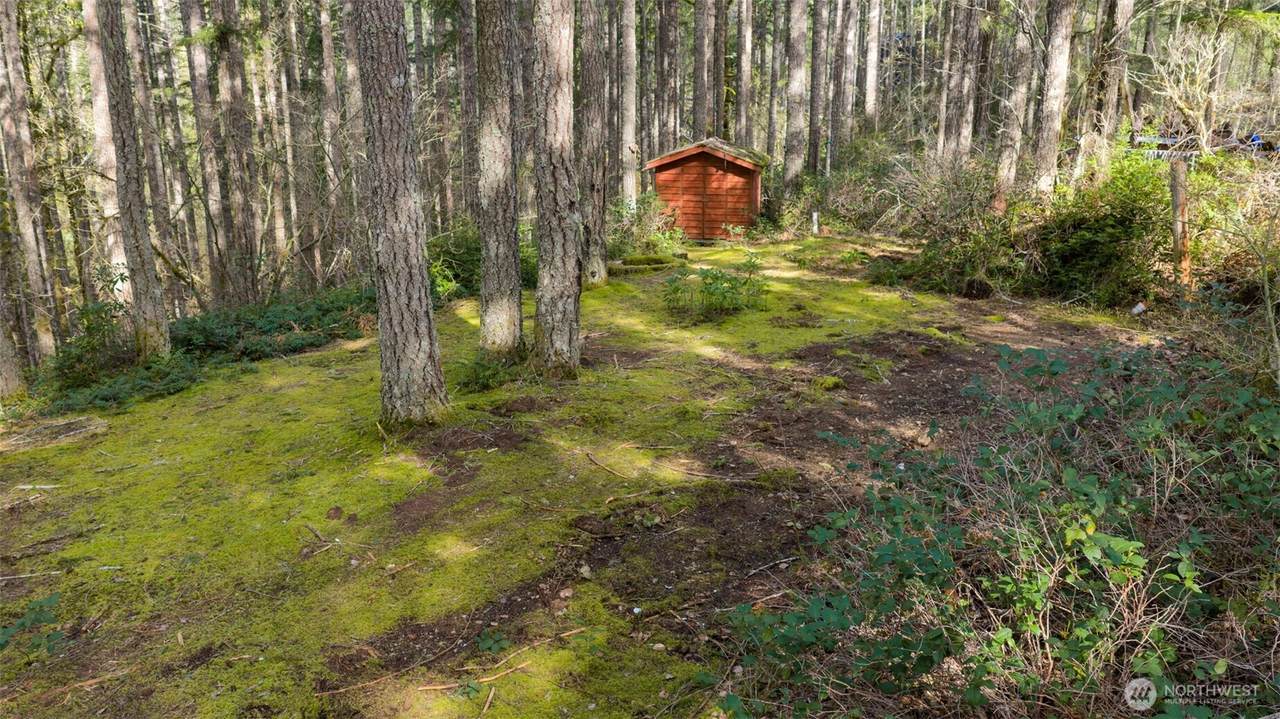 240 Dogleg Place - Photo 1