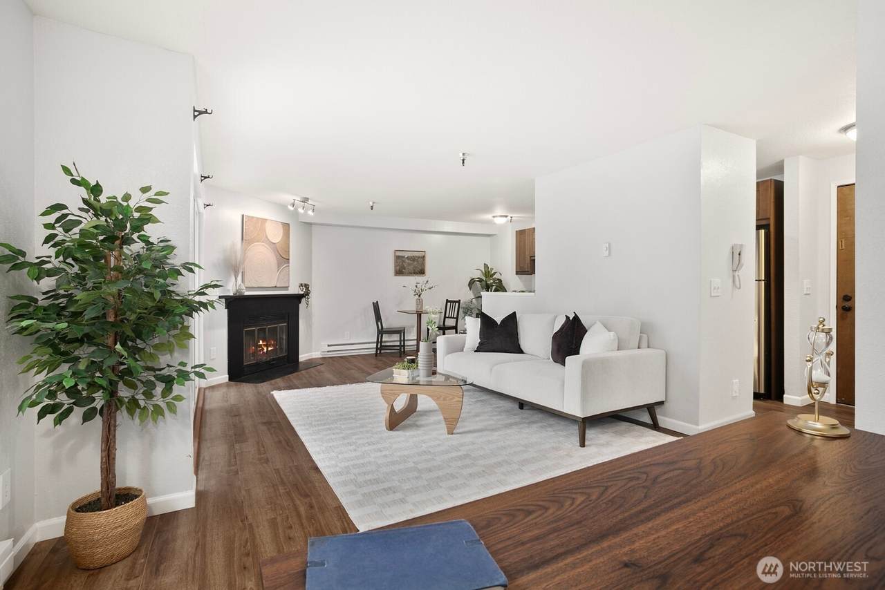 1100 Ave Harrington Avenue - Photo 1