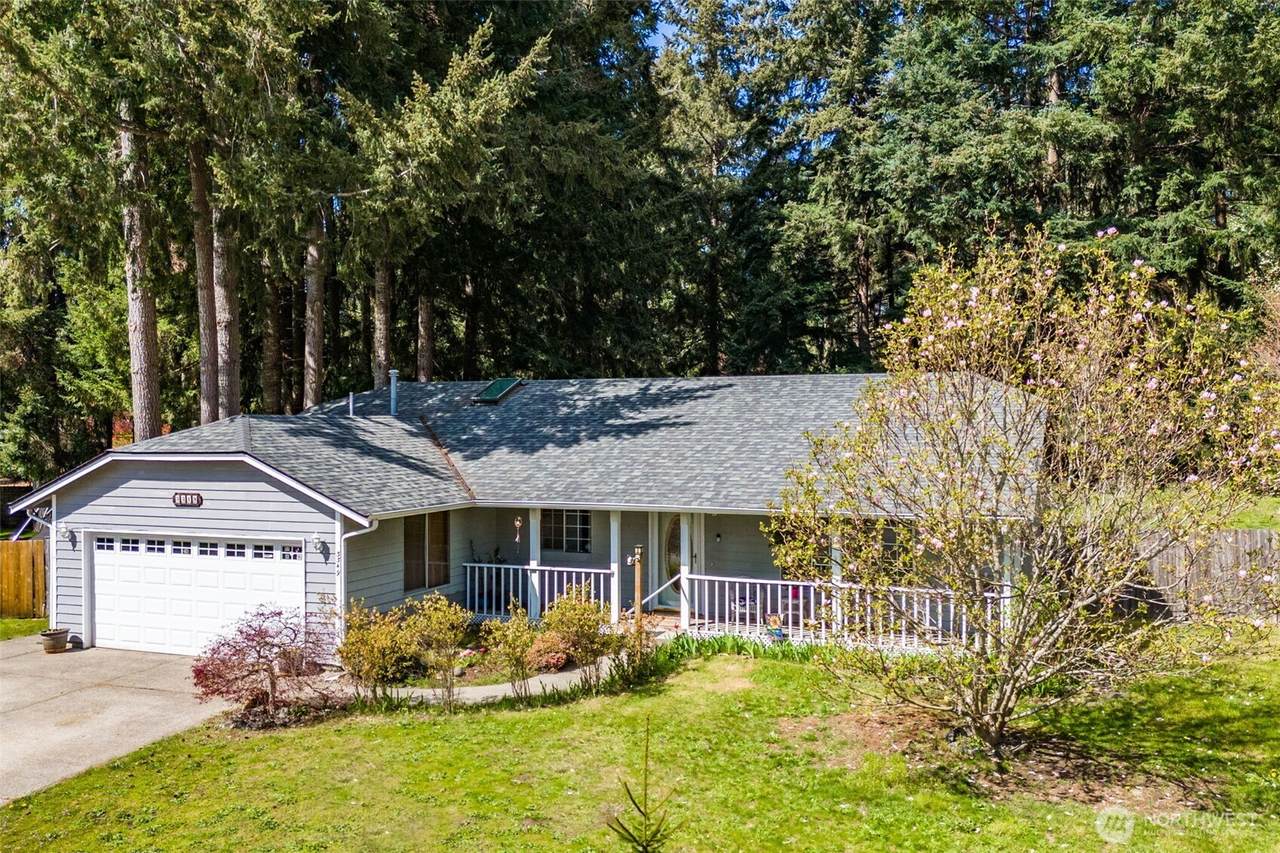 3349 Dartmouth Drive - Photo 1