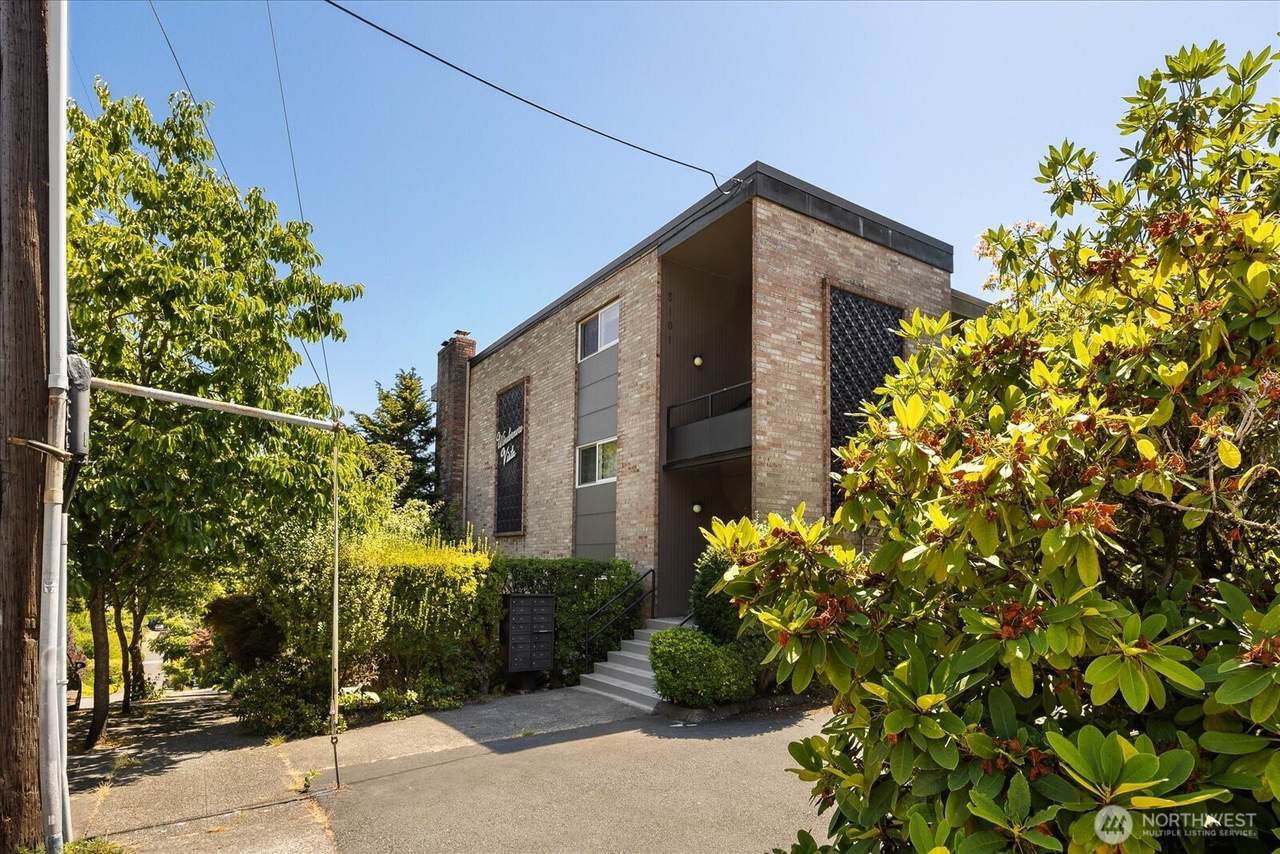 5101 55th Street - Photo 1