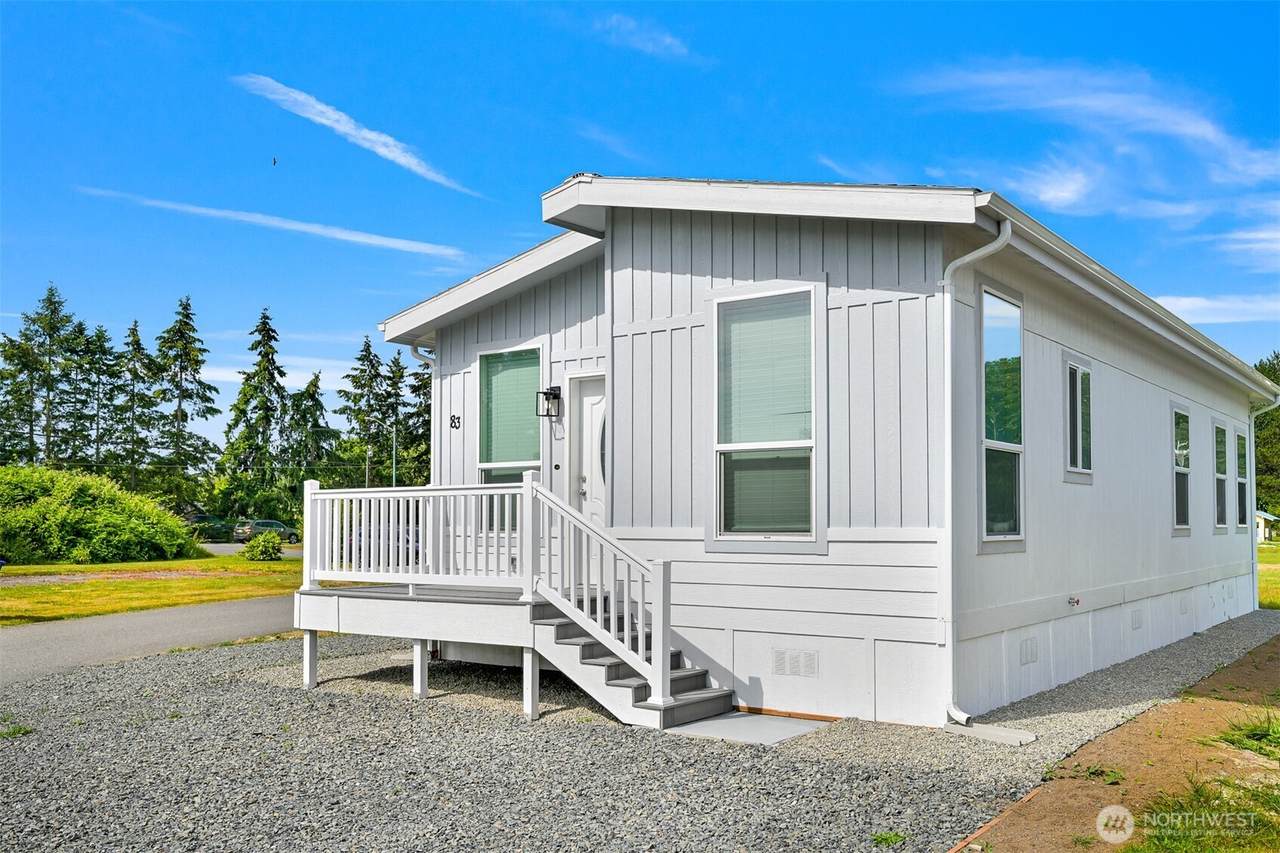 4672 Birch Bay Lynden Road - Photo 1