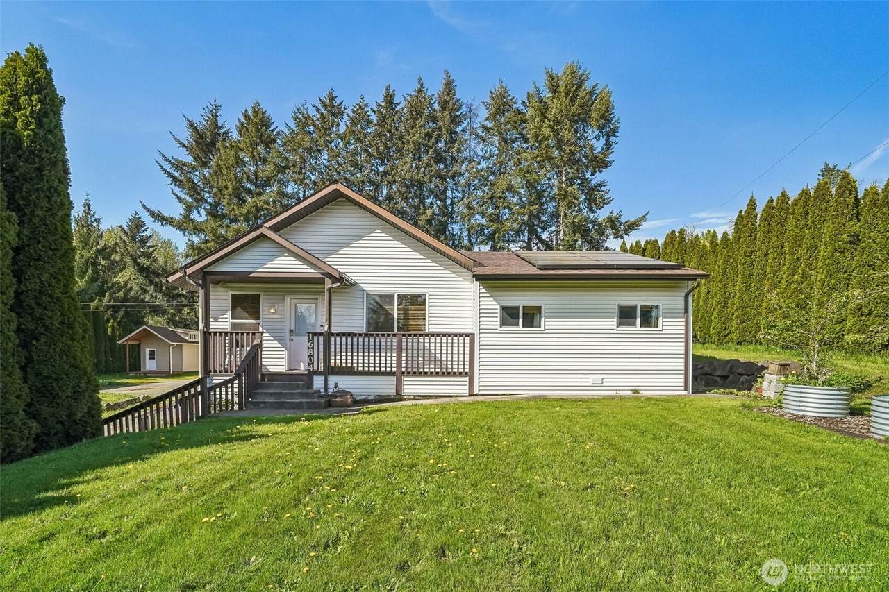 16804 128th Street - Photo 1
